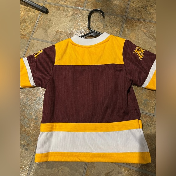 MN Gophers Hockey Jersey 2T - Picture 2 of 2